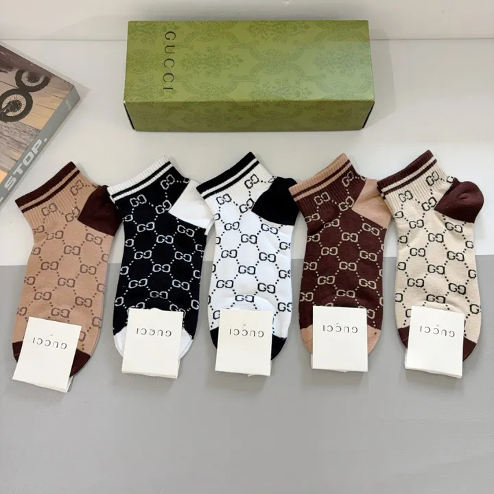 スーパーコピー グッチ 靴下
