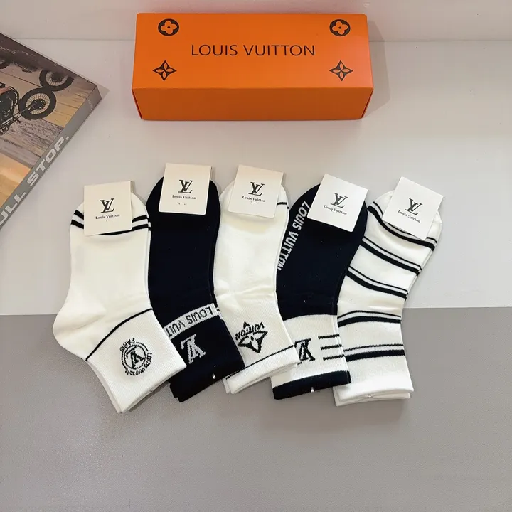 スーパーコピー ルイヴィトン 靴下