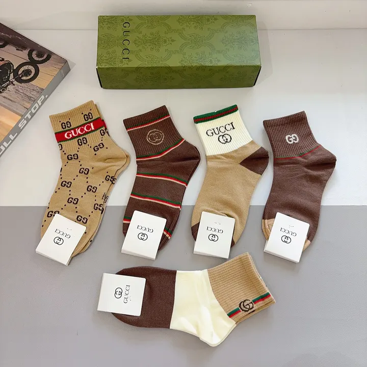 スーパーコピー グッチ 靴下
