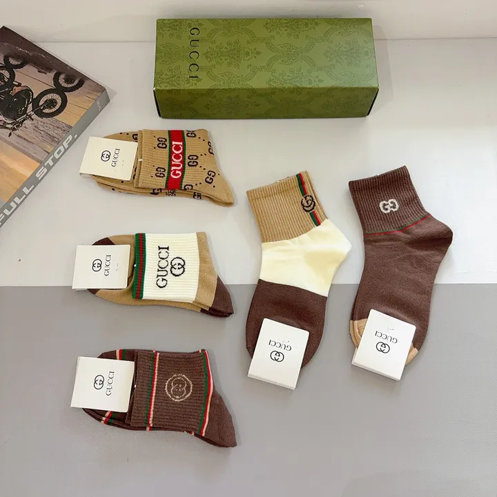 スーパーコピー グッチ 靴下
