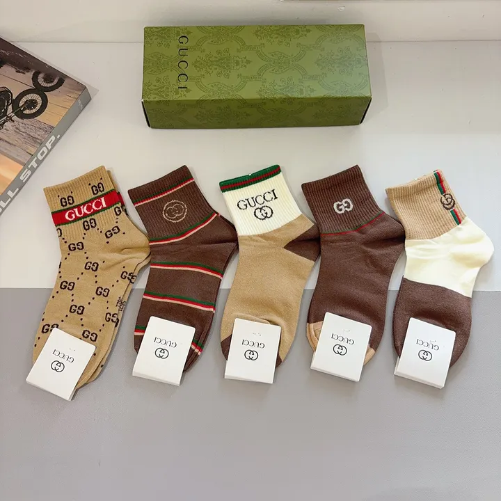 スーパーコピー グッチ 靴下