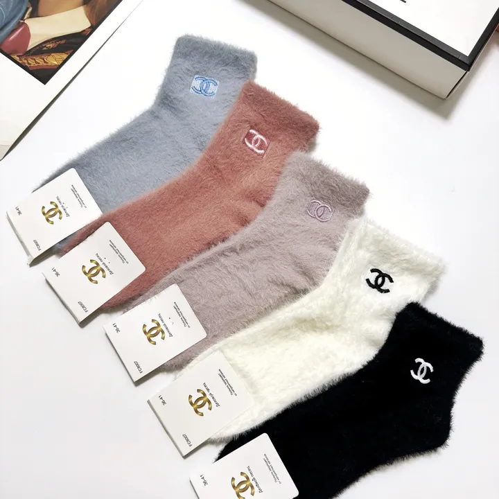 スーパーコピー シャネル 靴下