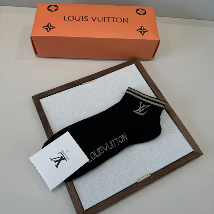 スーパーコピー エルメス 靴下