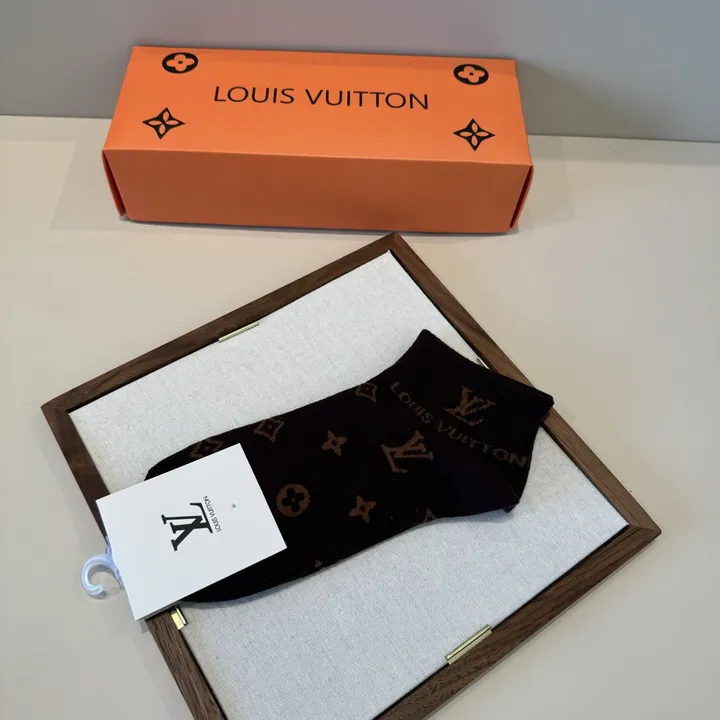 スーパーコピー エルメス 靴下