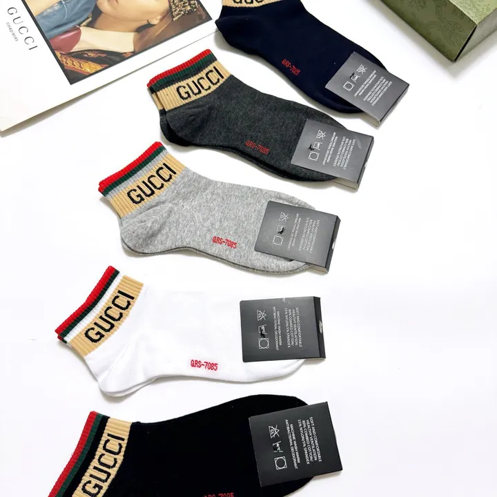 スーパーコピー グッチ 靴下
