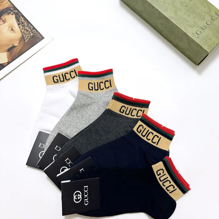 スーパーコピー グッチ 靴下