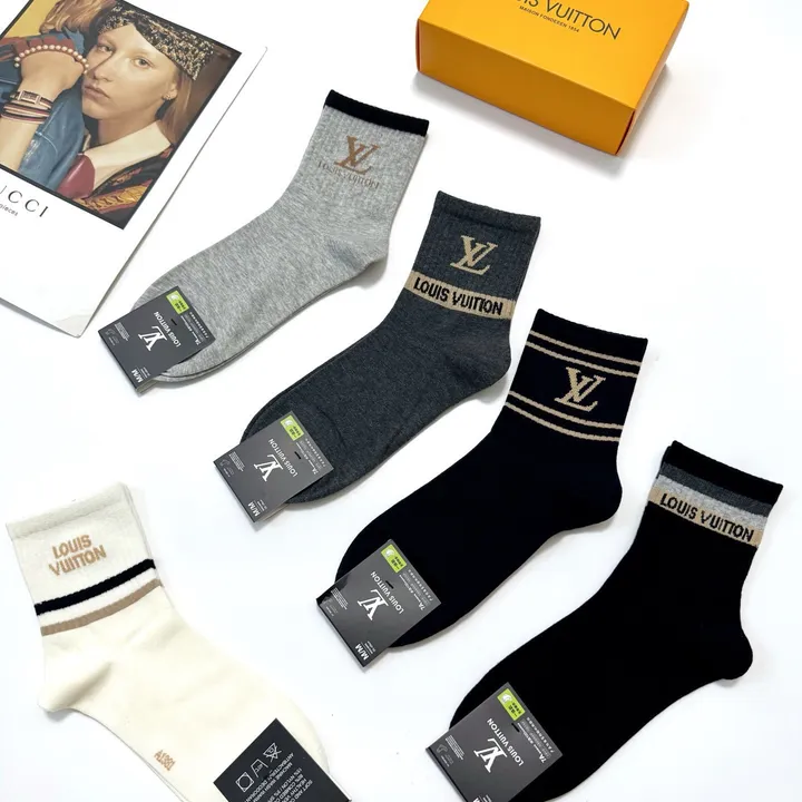 スーパーコピー ルイヴィトン 靴下