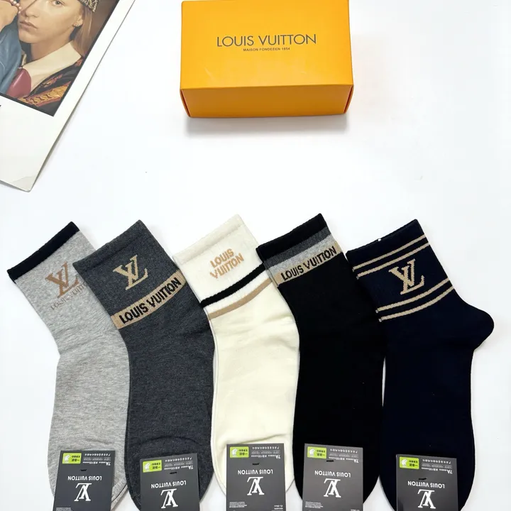 スーパーコピー ルイヴィトン 靴下