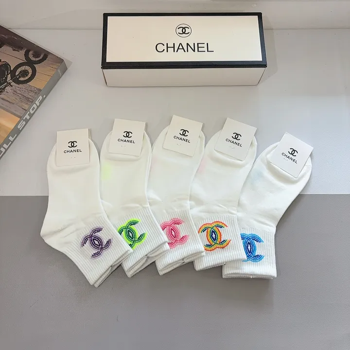 スーパーコピー シャネル 靴下