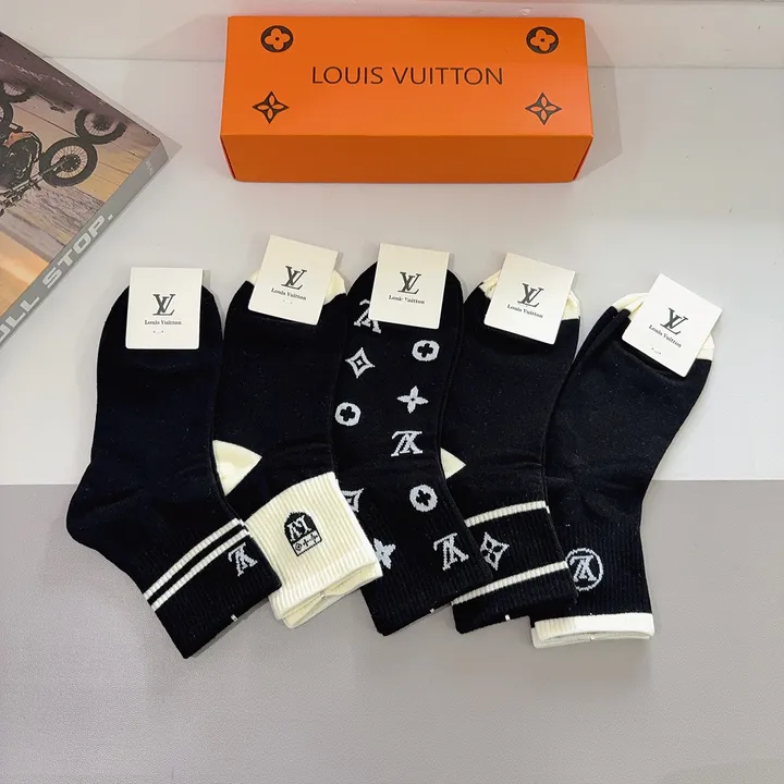 スーパーコピー ルイヴィトン 靴下