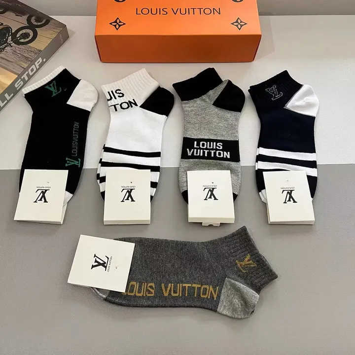 スーパーコピー ルイヴィトン 靴下
