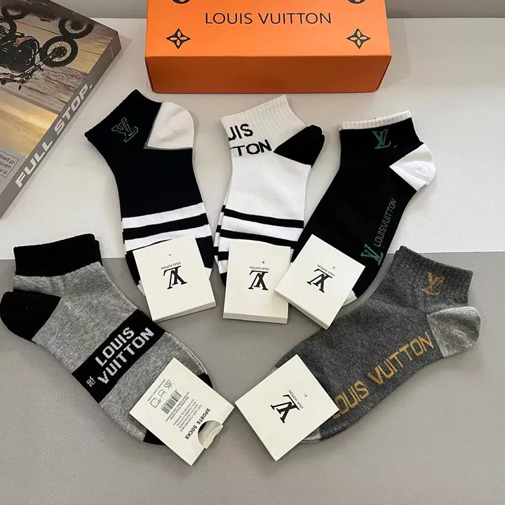 スーパーコピー ルイヴィトン 靴下