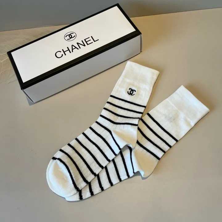 スーパーコピー シャネル 靴下
