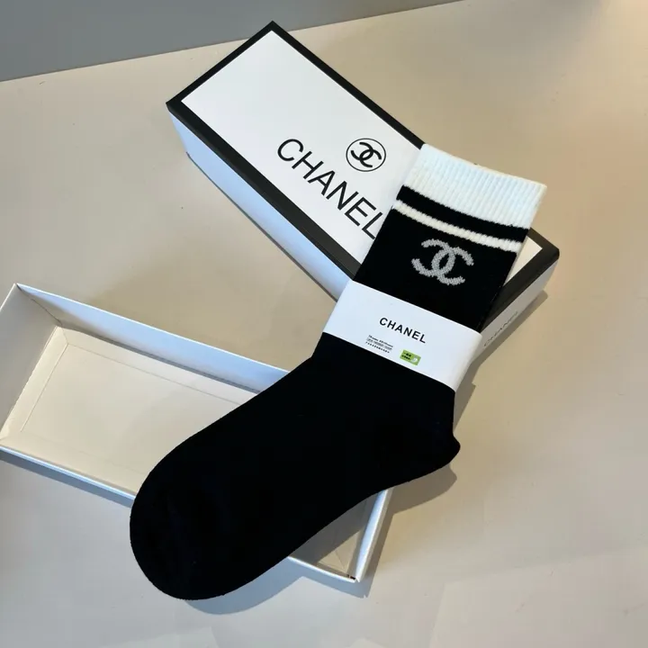 スーパーコピー シャネル 靴下