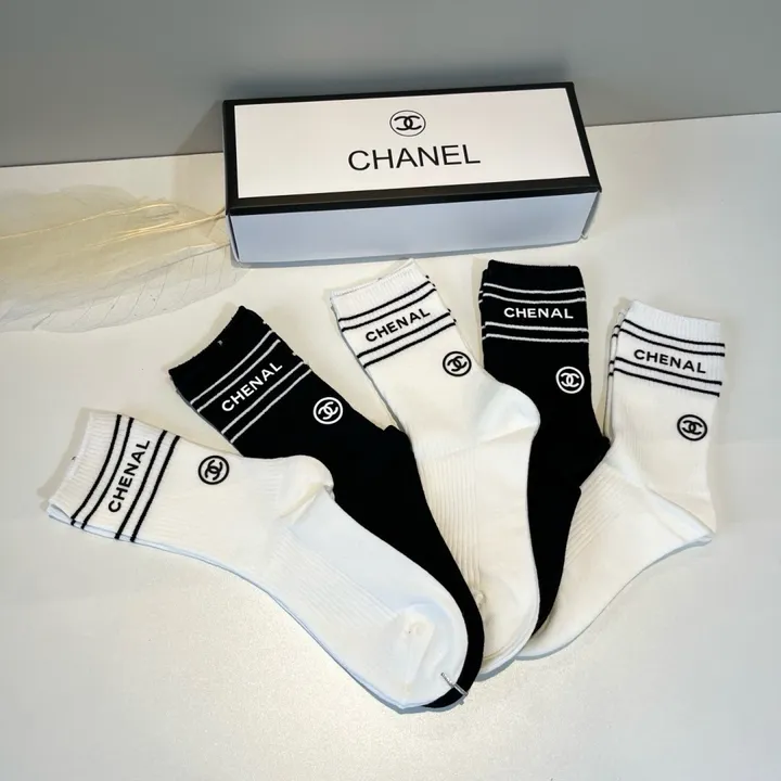 スーパーコピー シャネル 靴下