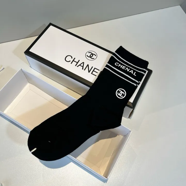 スーパーコピー シャネル 靴下