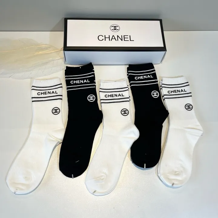 スーパーコピー シャネル 靴下