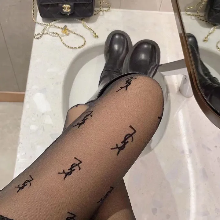 スーパーコピー イブサンローラン 靴下