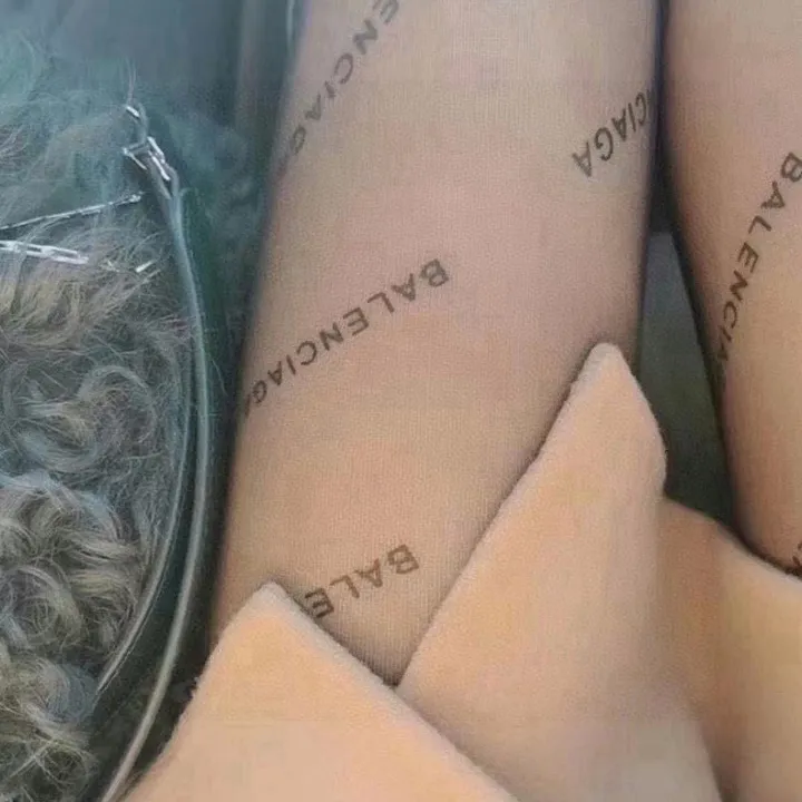 スーパーコピー セリーヌ 靴下