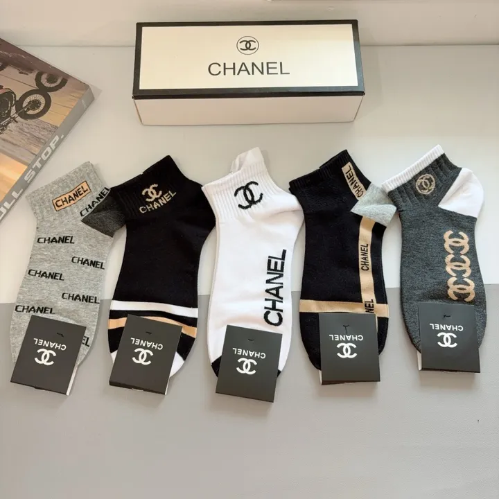 スーパーコピー シャネル 靴下