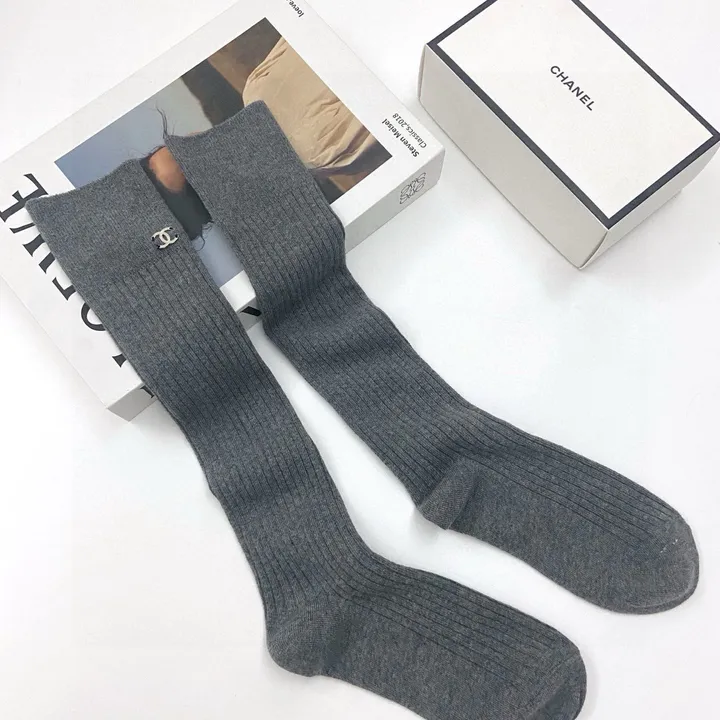 スーパーコピー シャネル 靴下