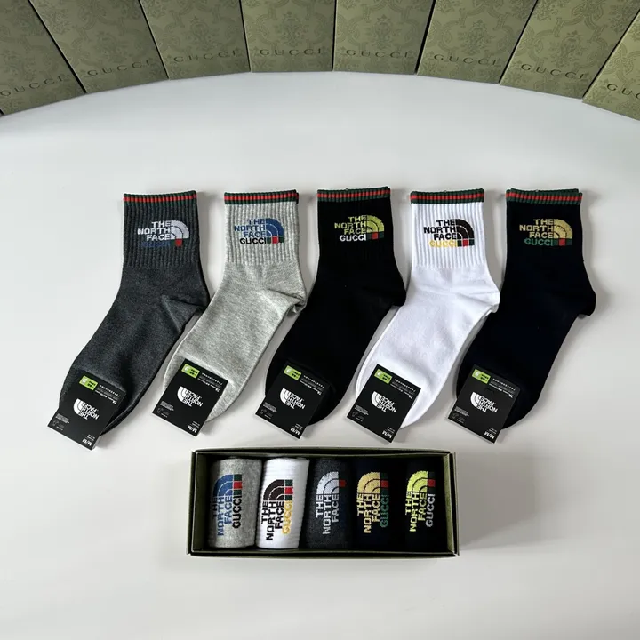 スーパーコピー グッチ 靴下