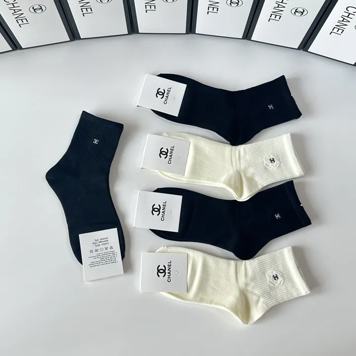 スーパーコピー シャネル 靴下