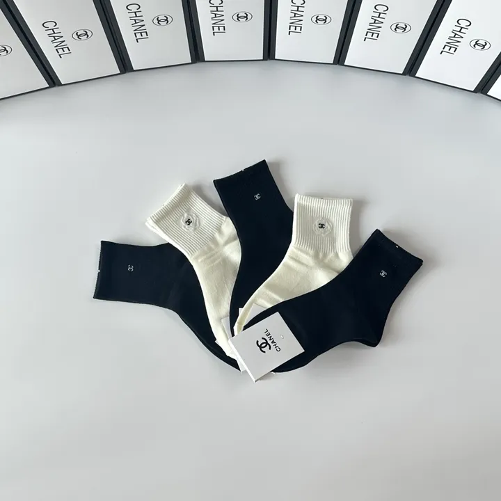 スーパーコピー シャネル 靴下