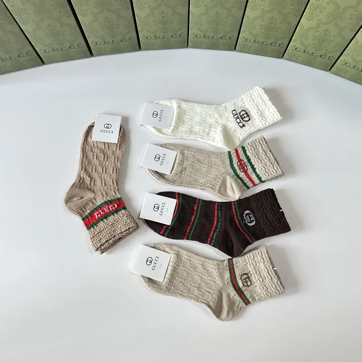 スーパーコピー グッチ 靴下