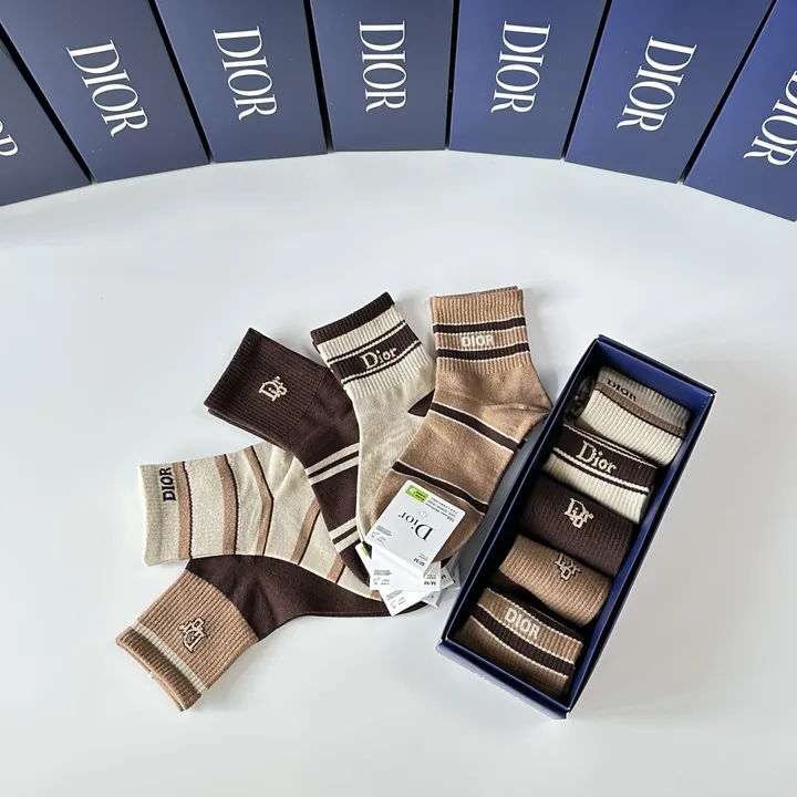 スーパーコピー グッチ 靴下