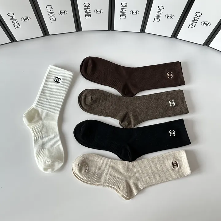 スーパーコピー シャネル 靴下
