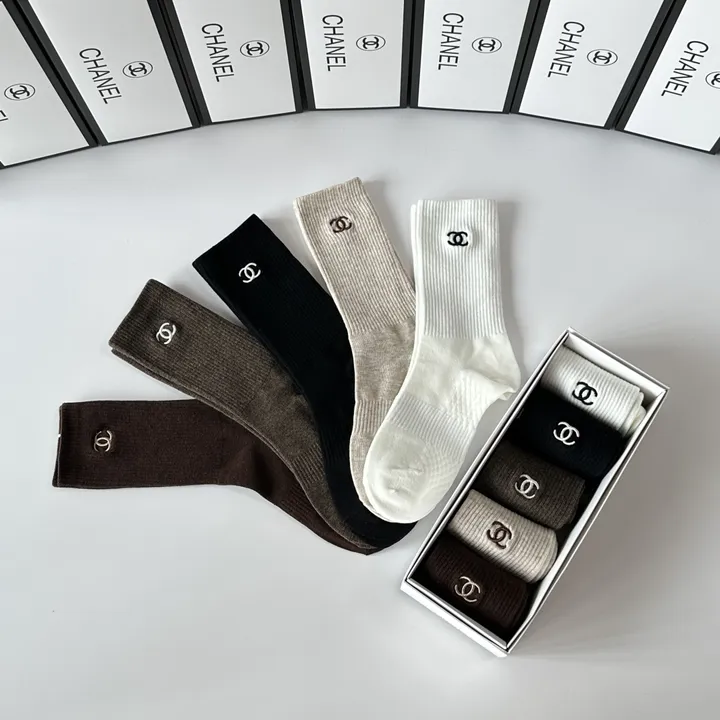 スーパーコピー シャネル 靴下