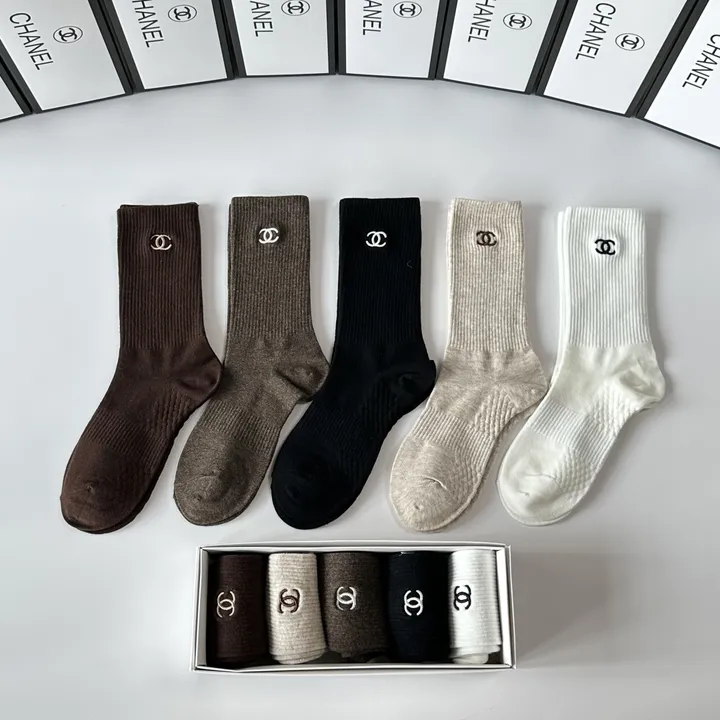 スーパーコピー シャネル 靴下