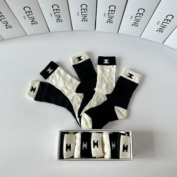 スーパーコピー ディオール 靴下