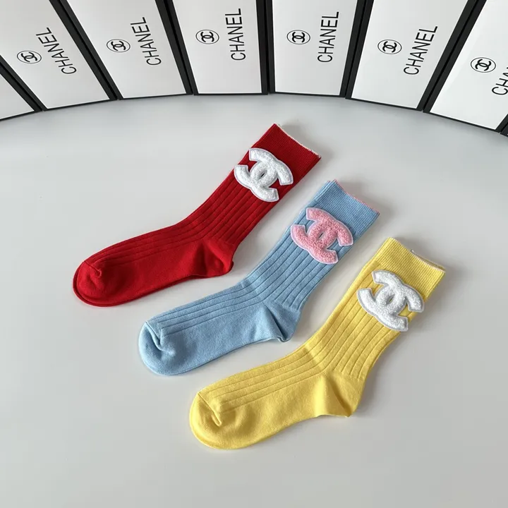 スーパーコピー シャネル 靴下