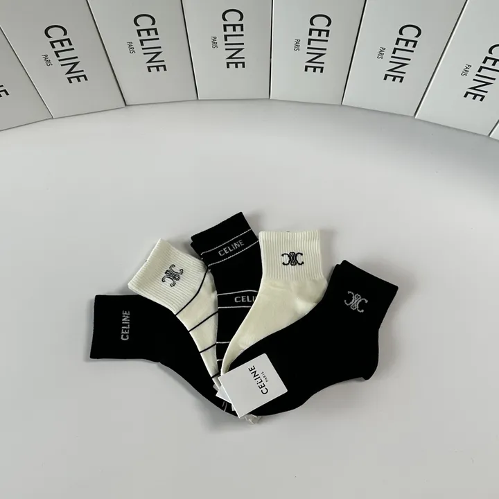 スーパーコピー ディオール 靴下