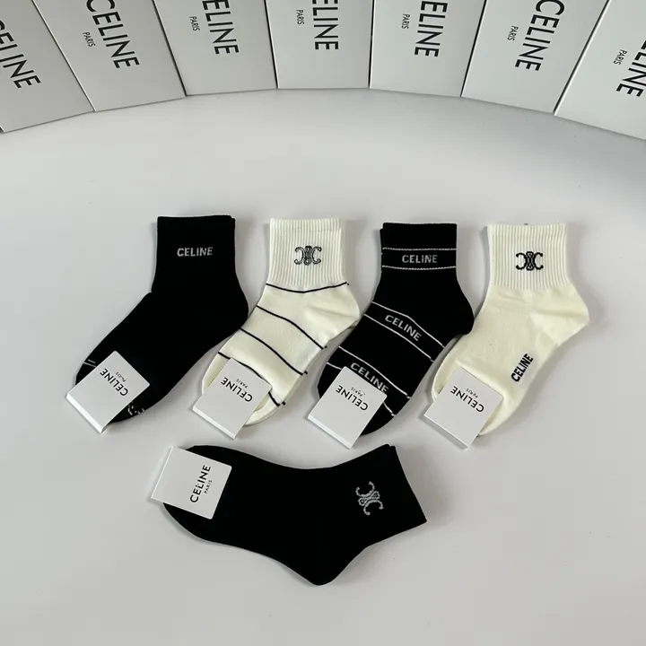 スーパーコピー ディオール 靴下