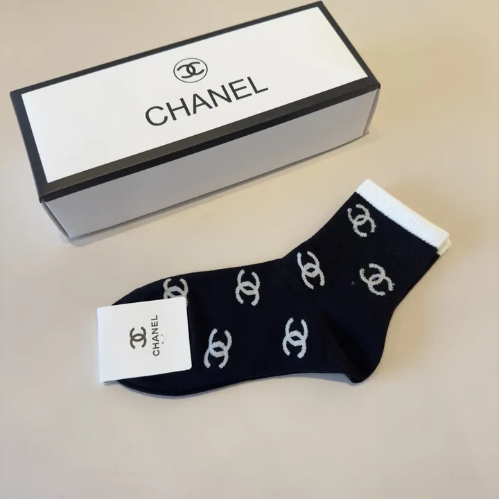 スーパーコピー シャネル 靴下