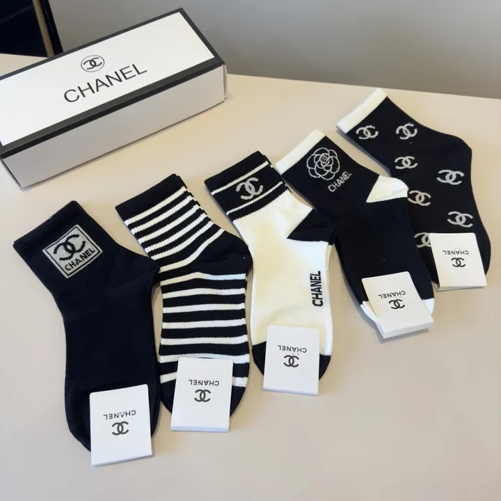 スーパーコピー シャネル 靴下