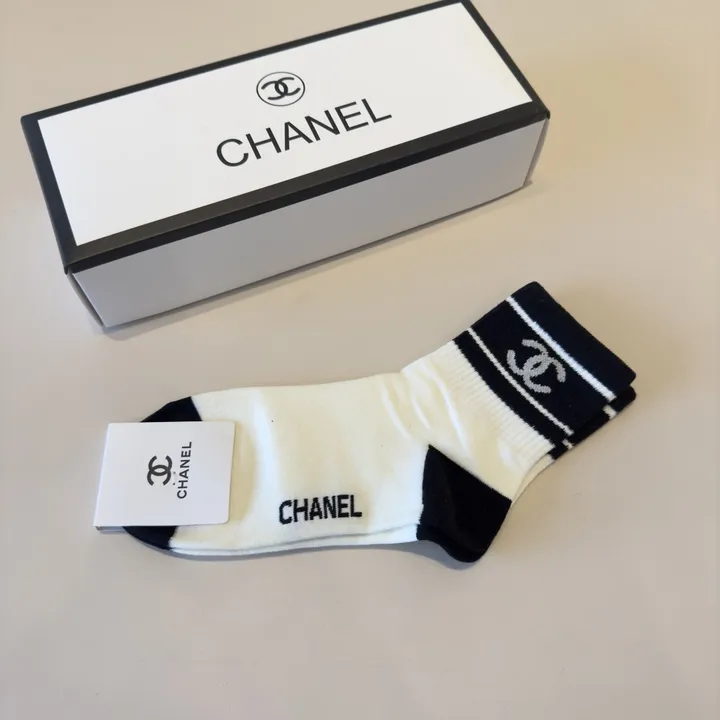 スーパーコピー シャネル 靴下