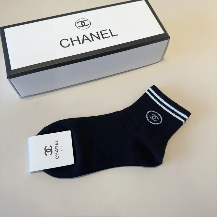 スーパーコピー シャネル 靴下