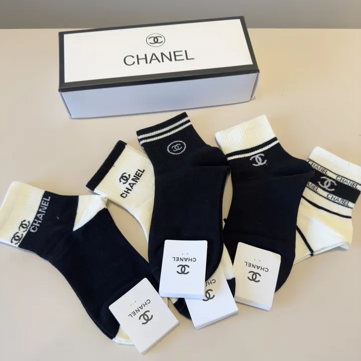 スーパーコピー シャネル 靴下