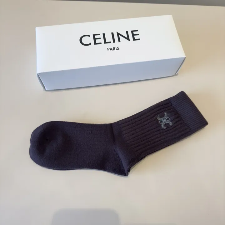 スーパーコピー ディオール 靴下