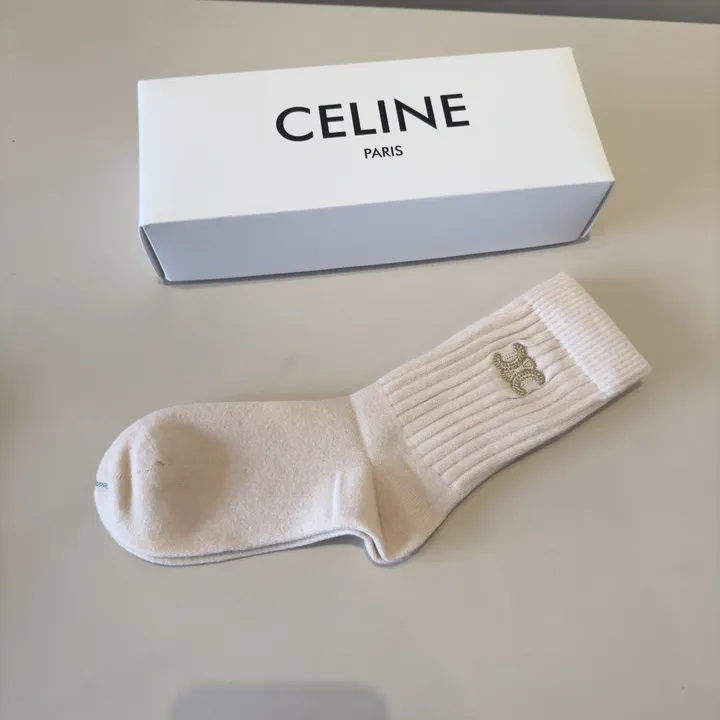 スーパーコピー ディオール 靴下