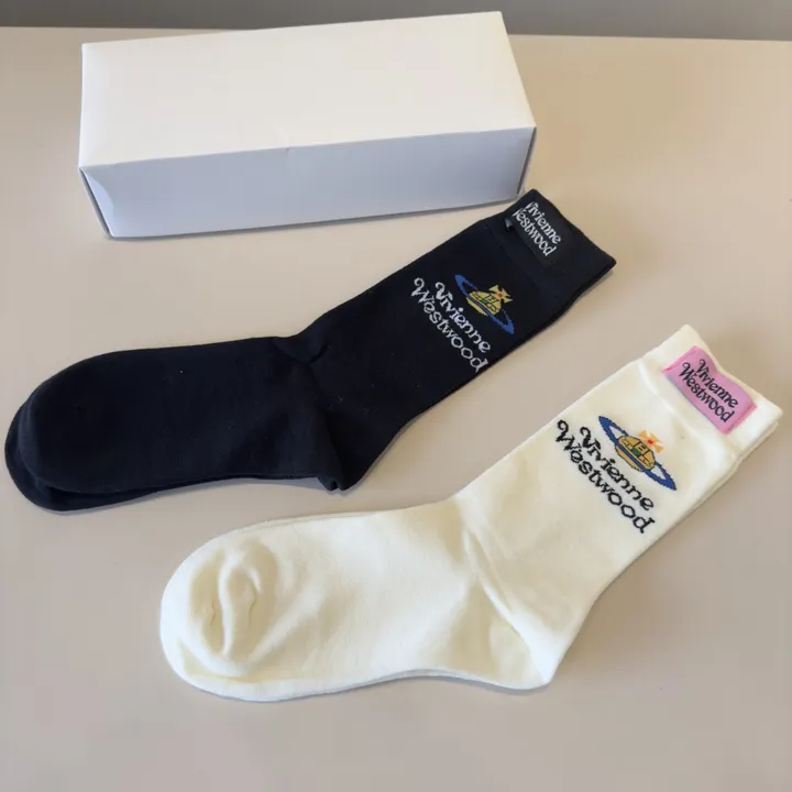 スーパーコピー ヴィヴィアン・ウエストウッド 靴下
