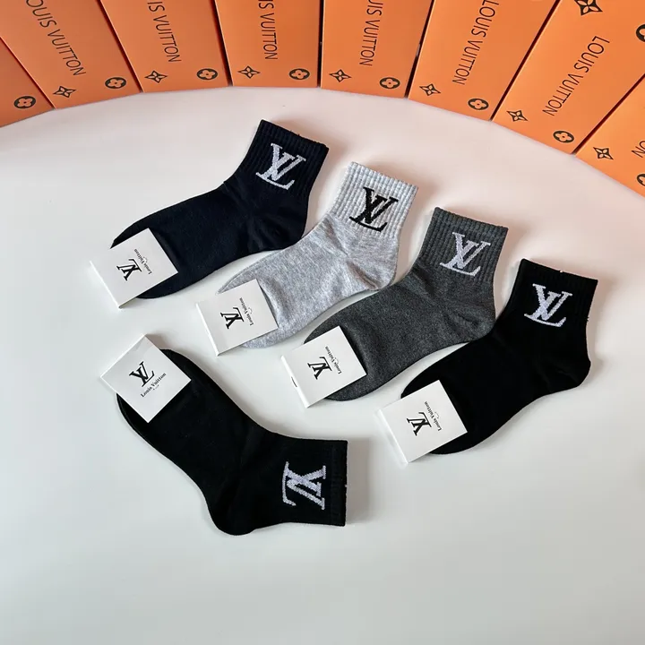 スーパーコピー ルイヴィトン 靴下