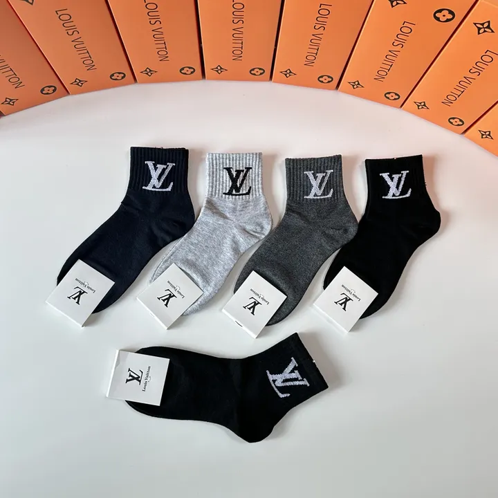 スーパーコピー ルイヴィトン 靴下