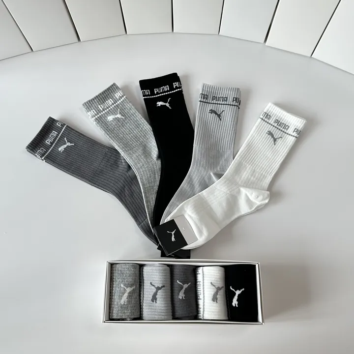 スーパーコピー プーマ 靴下
