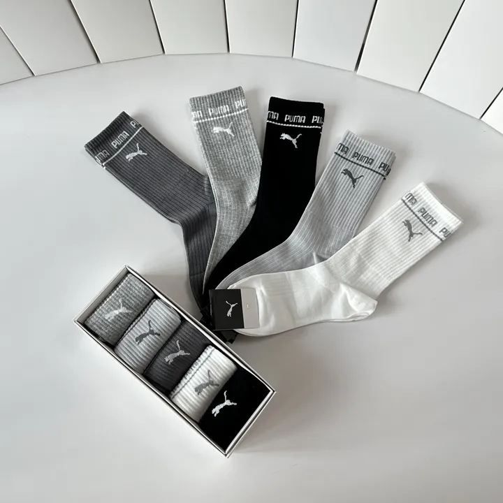スーパーコピー プーマ 靴下