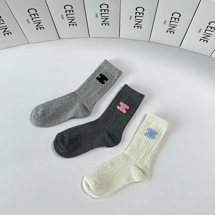 スーパーコピー ディオール 靴下